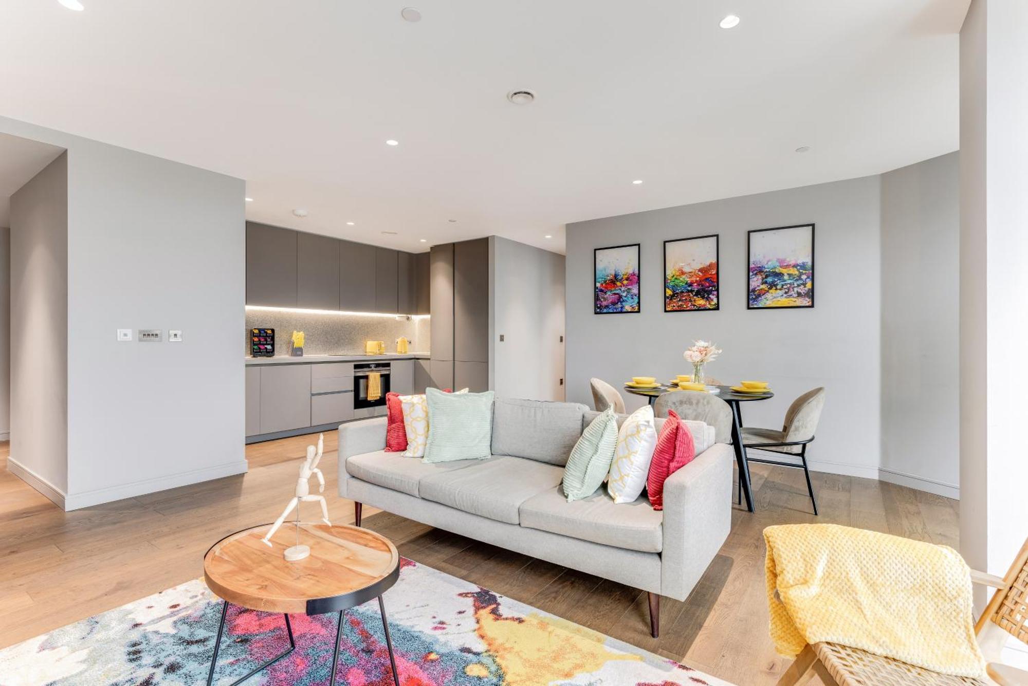 Shyroyale Apartment Londra Exterior foto